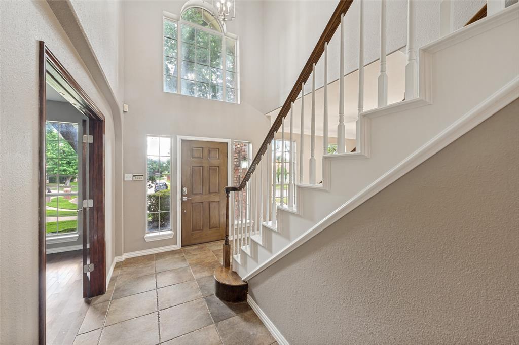 1302 Charlotte Way