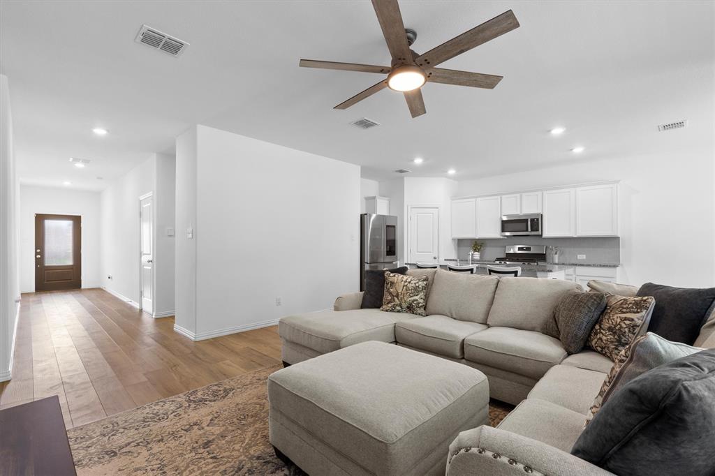 1705 Roadrunner Drive