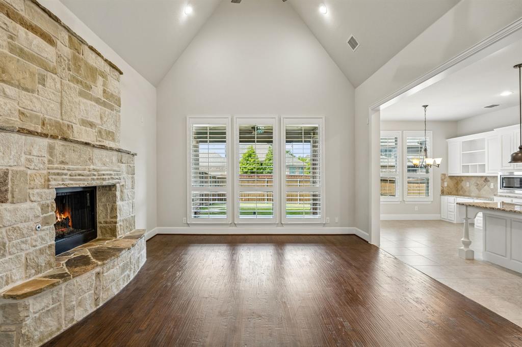 7433 Rockyford Drive