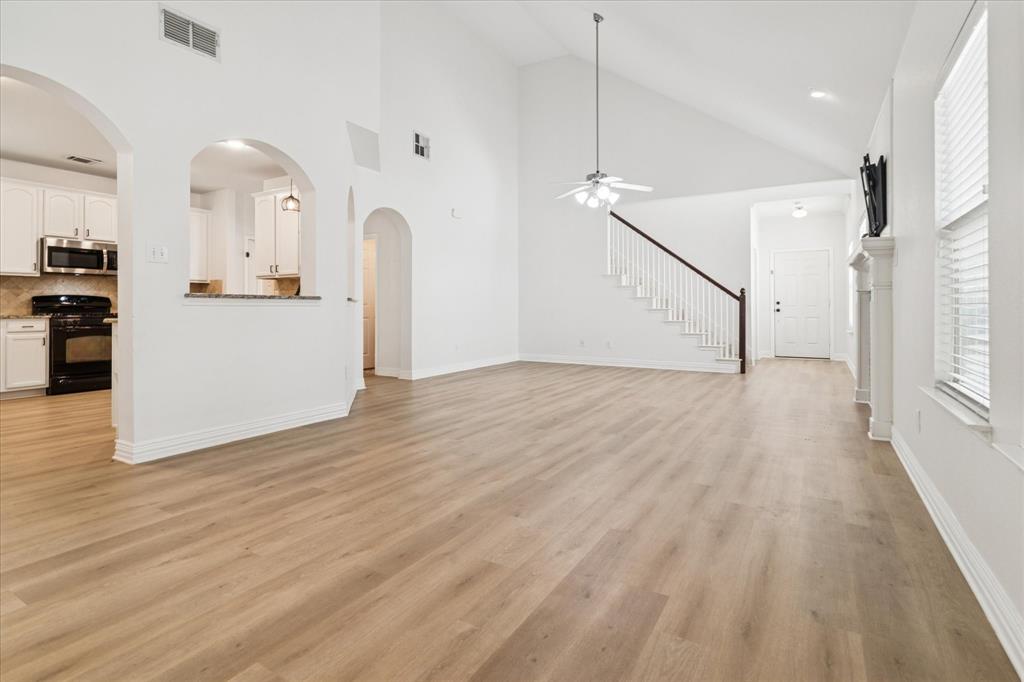 1116 Charleston Lane