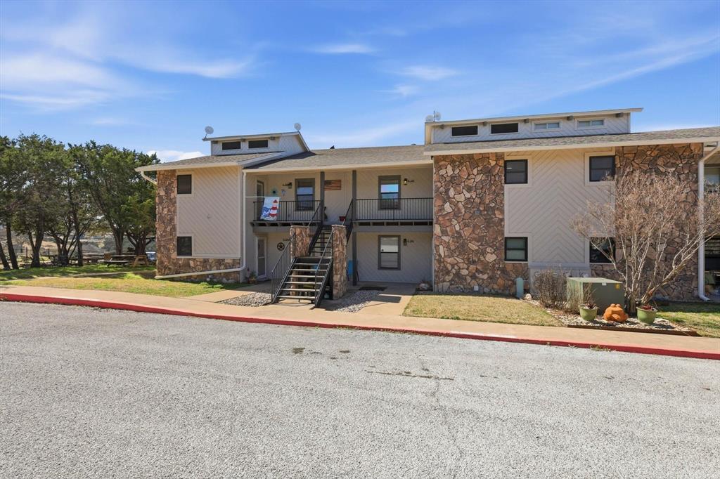 3033 Hells Gate Loop E207