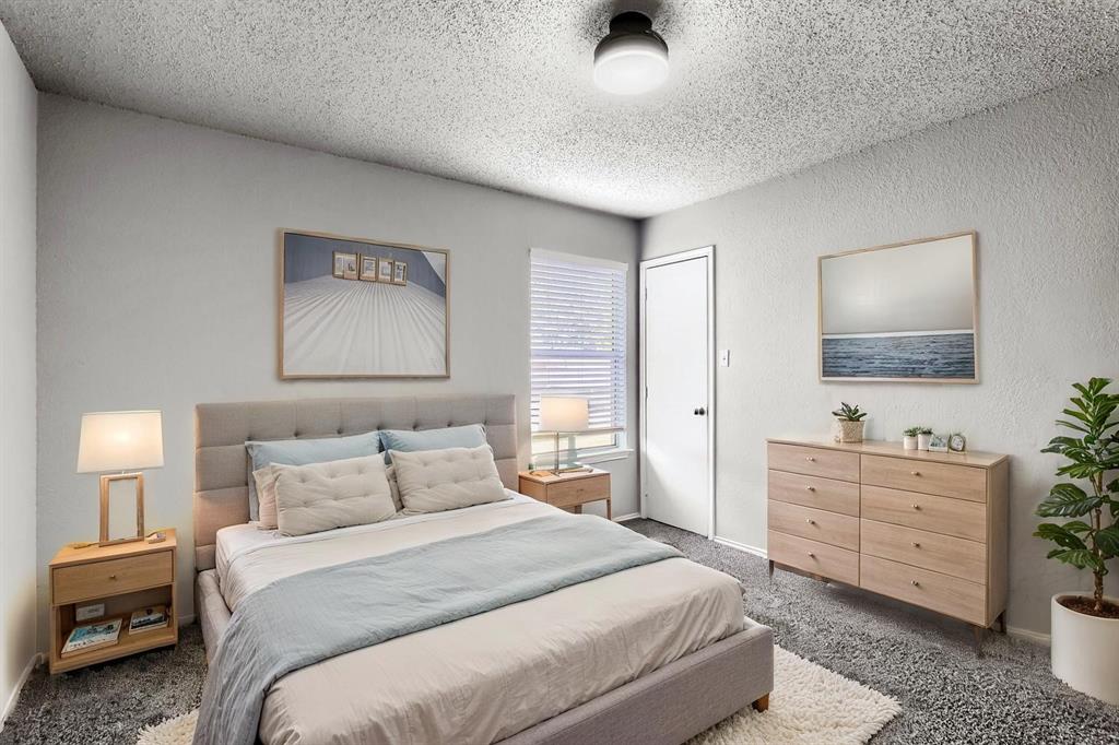 2039 Angelica Way