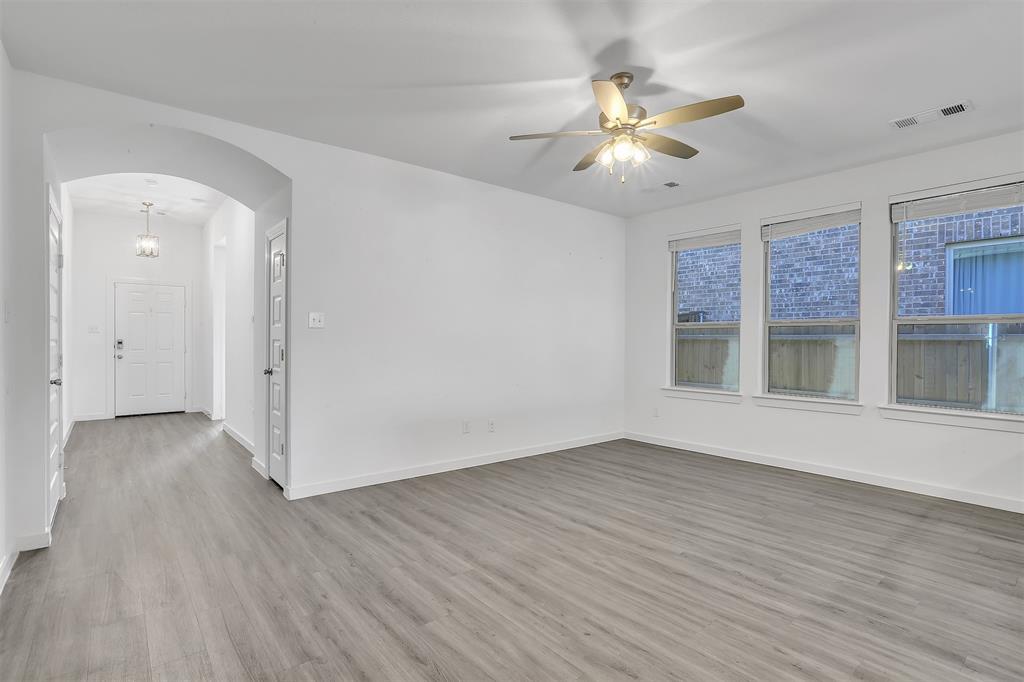 3917 Spencer Lane
