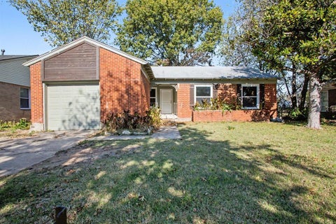 Photo of 2319 Glengariff Drive, Dallas, TX 75228 (MLS # 21308297)