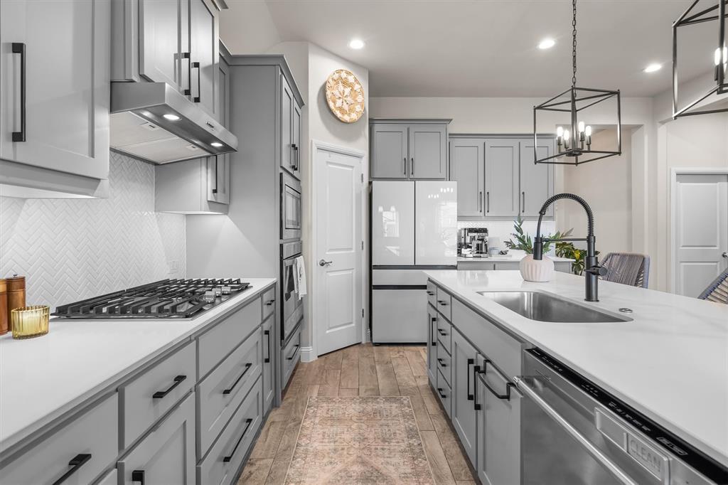 Avalon at Argyle - Residential