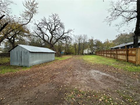 A home in Quinlan