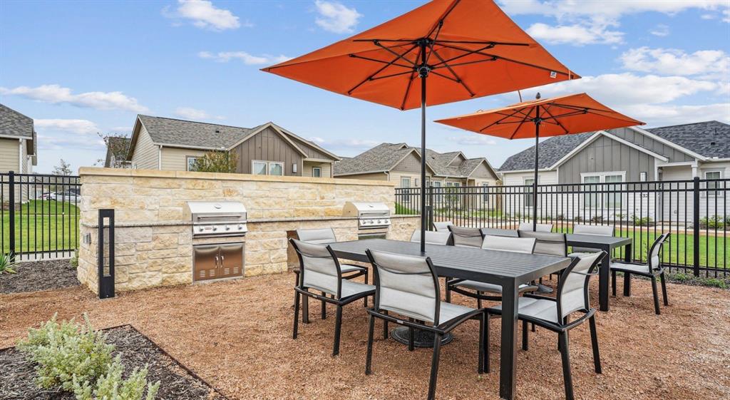 Avendale Painted Tree - Residential Lease