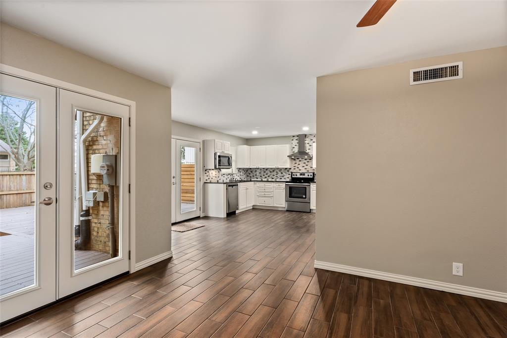 Country Place Twnhs 01 - Residential Lease