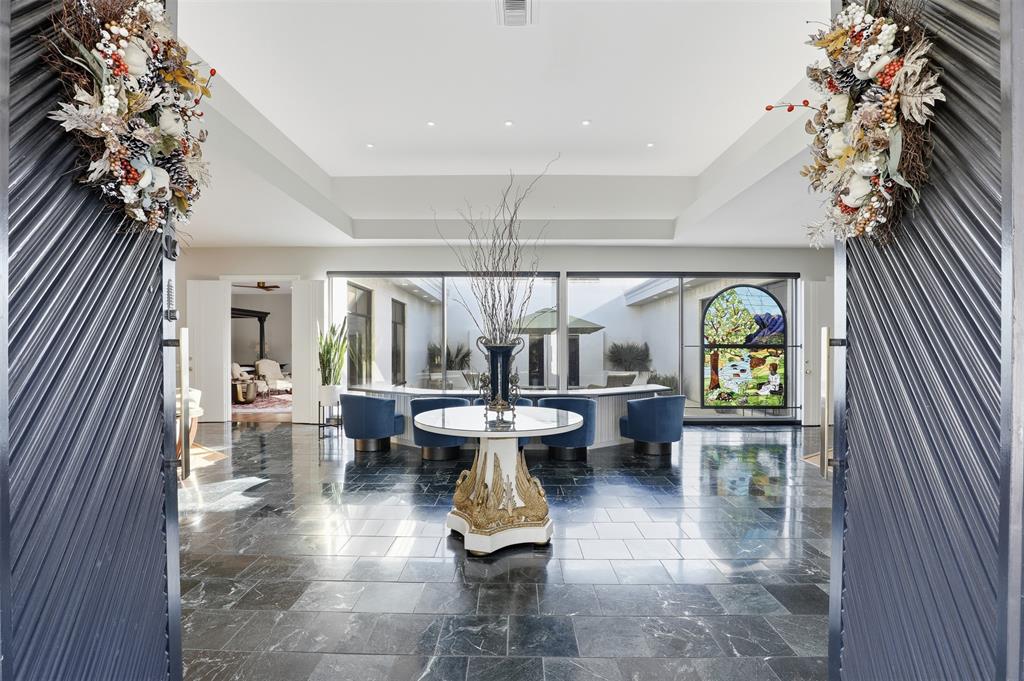 5625 El Campo Avenue