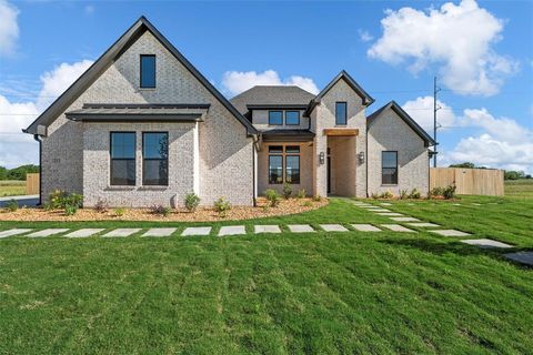 213 Amistad Circle McGregor TX 76657