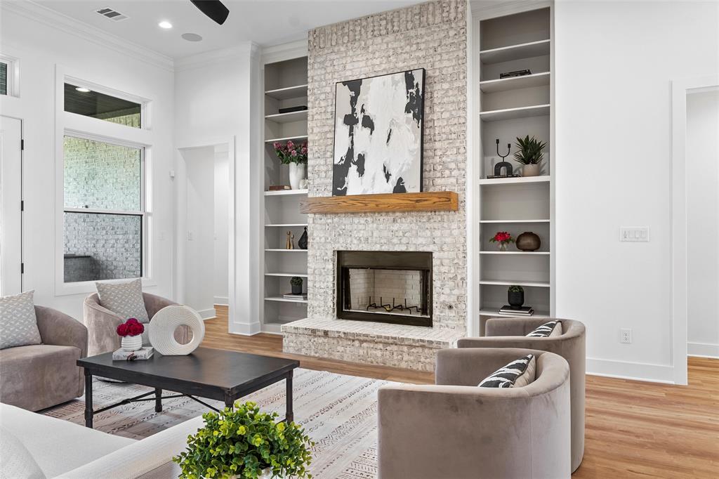 213 Amistad Circle