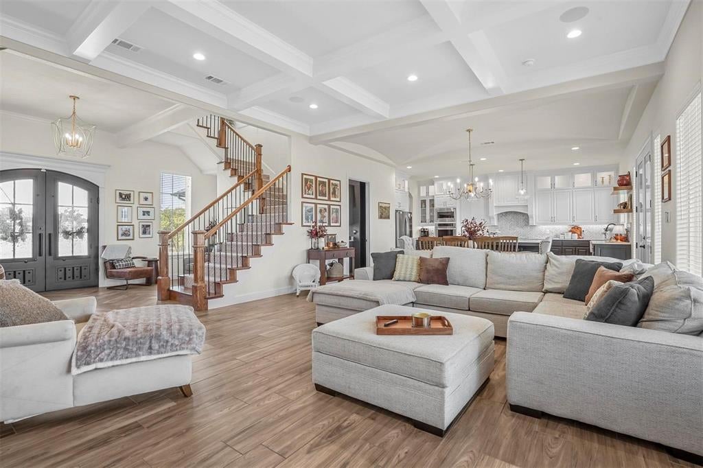 428 Royal Santana Run