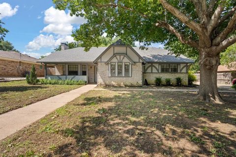 A home in Burleson