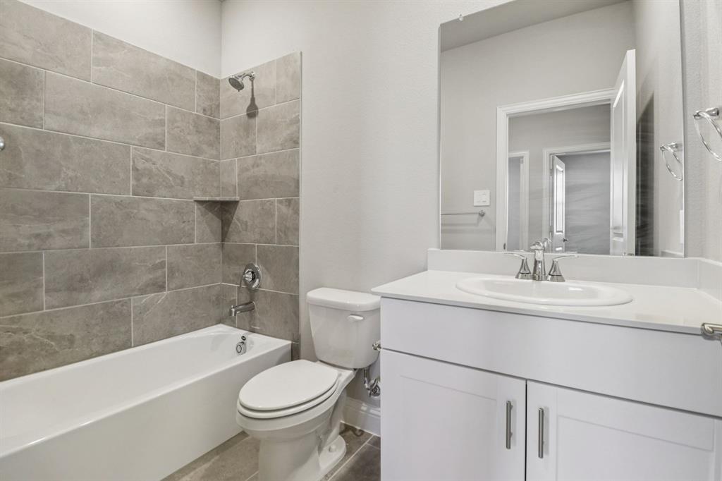 Lakehaven - Residential