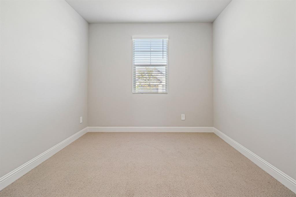 Lakehaven - Residential