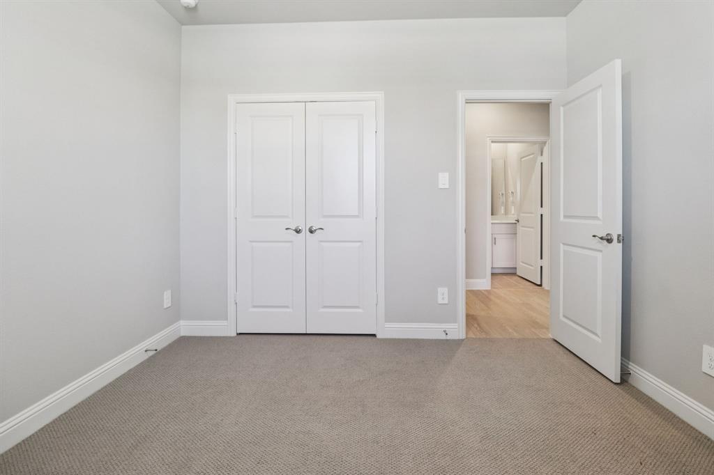 Lakehaven - Residential