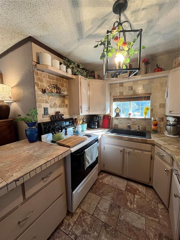 Loon Bay - Residential