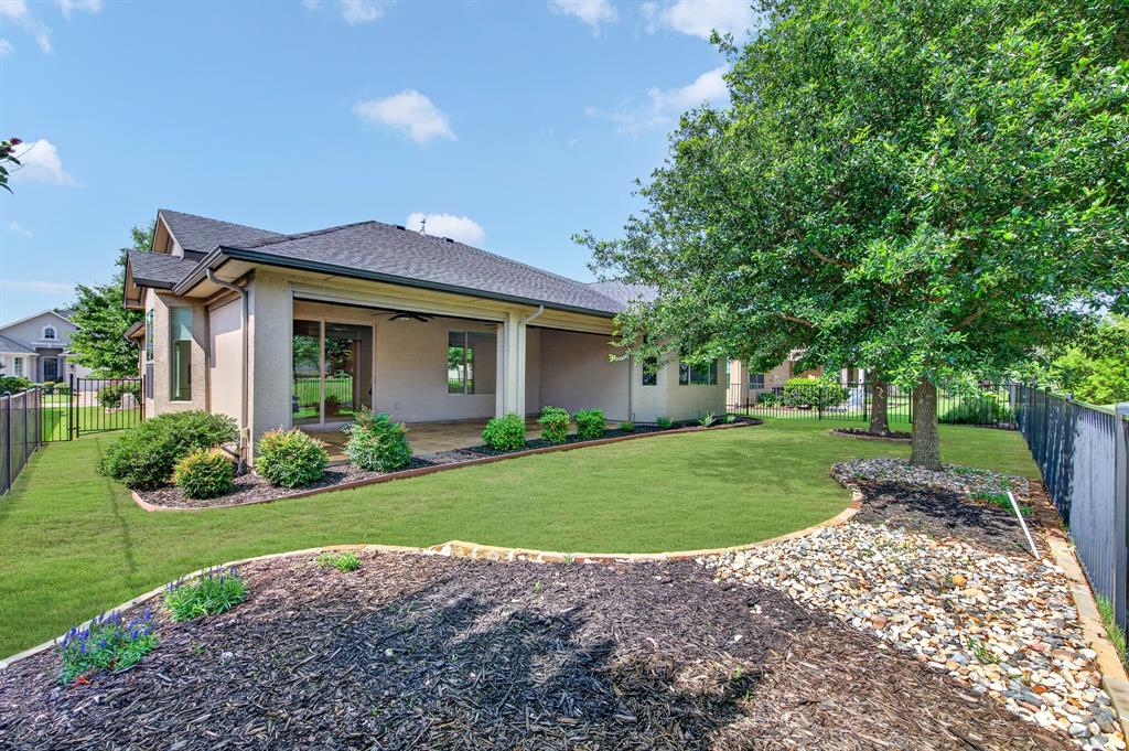 9508 Rivercrest Drive