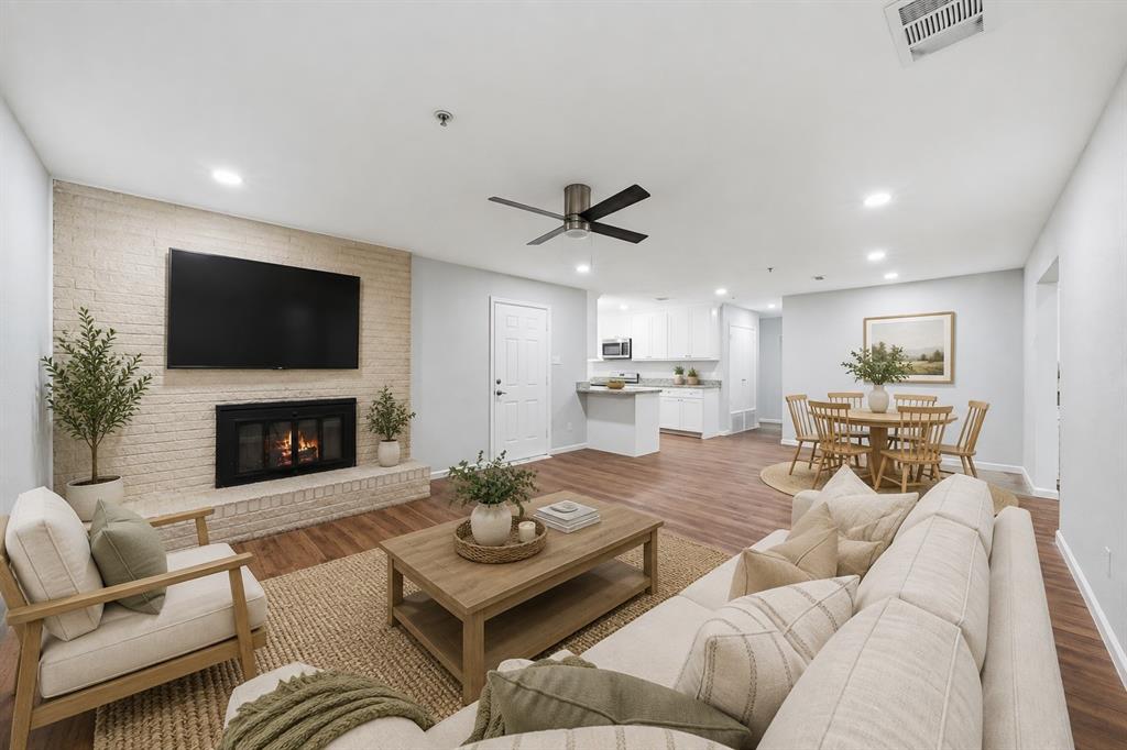 6901 Wicks Trail