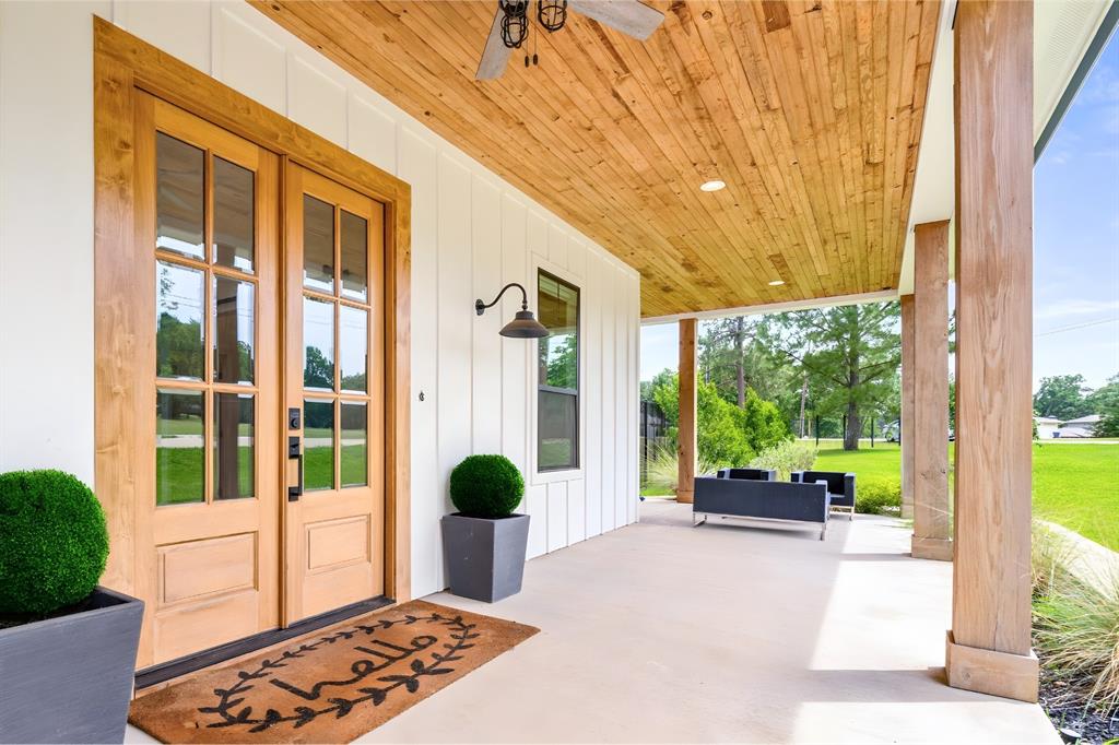 205 Oak Creek Drive