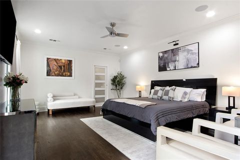 Tiny photo for 4629 Mockingbird Lane, Highland Park, TX 75209 (MLS # 20971944)