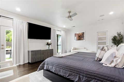 Tiny photo for 4629 Mockingbird Lane, Highland Park, TX 75209 (MLS # 20971944)