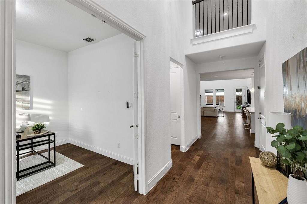 2401 Silver Leaf Drive