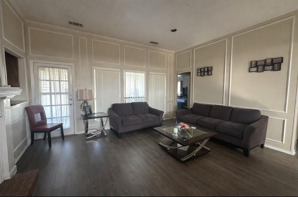 2117 Liverpool Drive