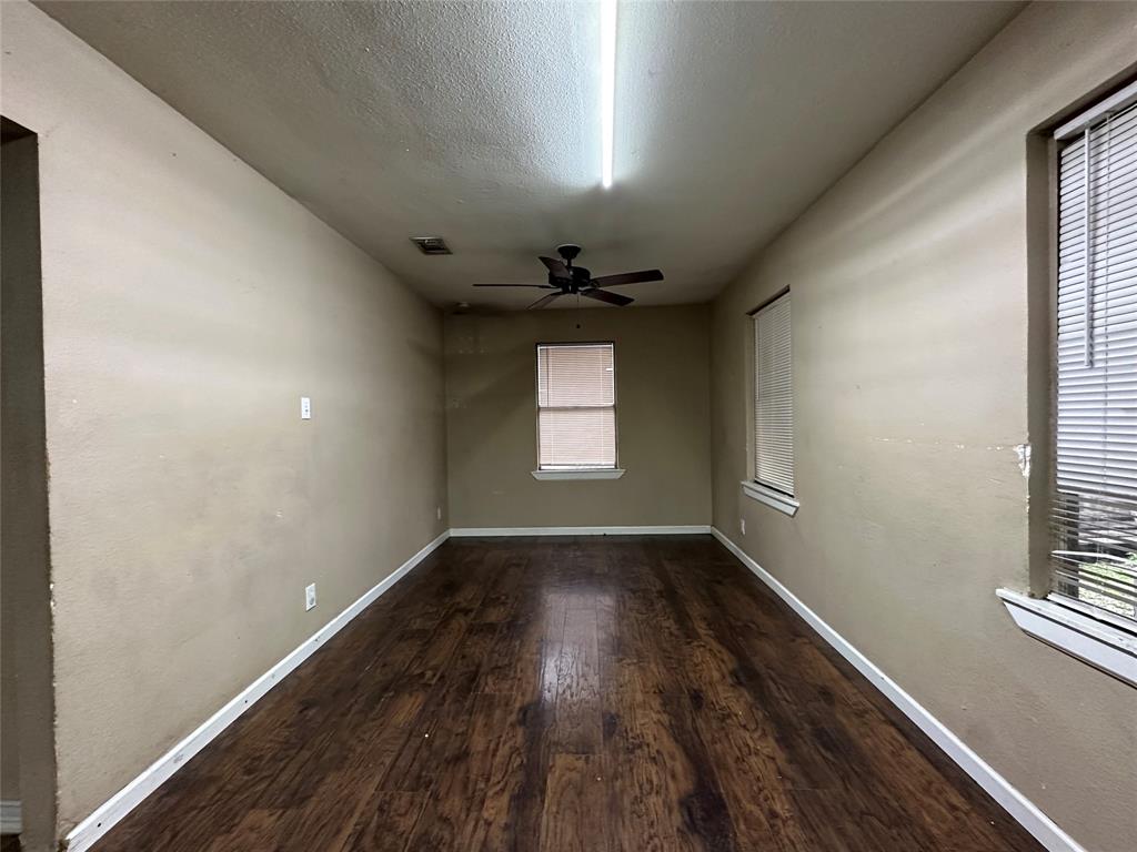 Taylor 02 - Residential