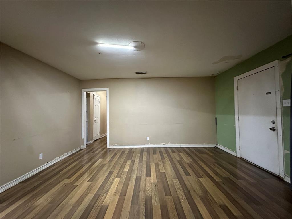 Taylor 02 - Residential