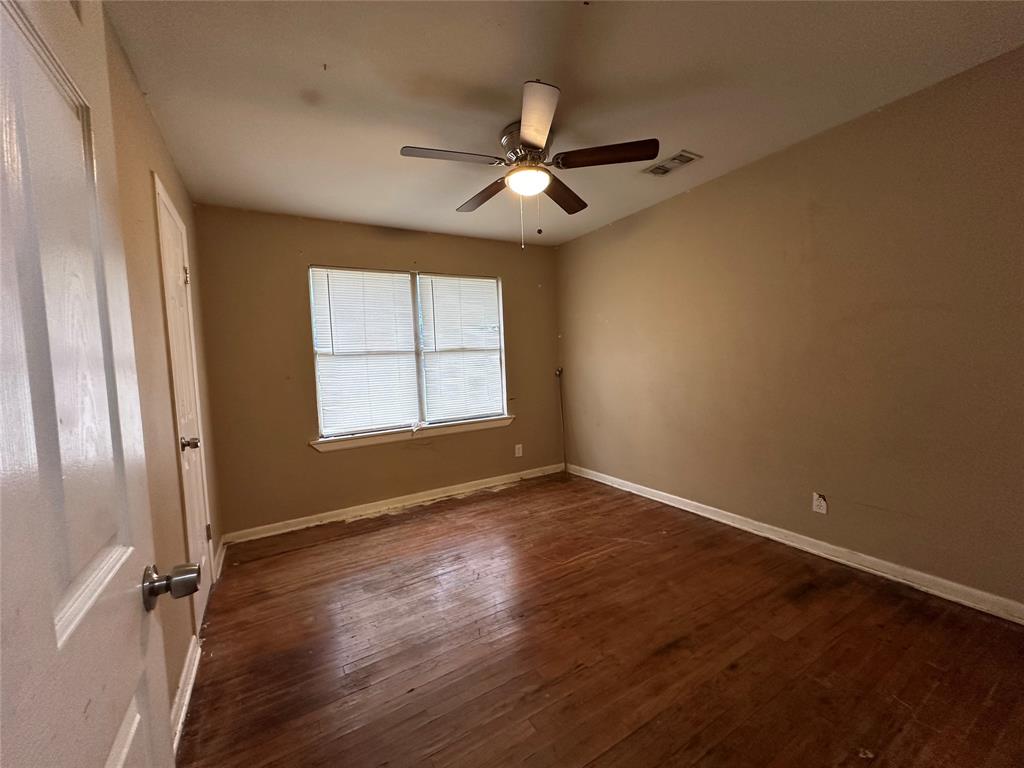 Taylor 02 - Residential