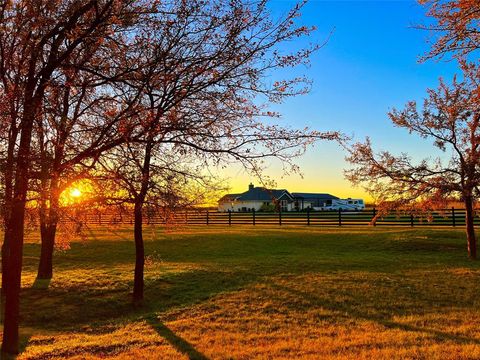 A home in Possum Kingdom Lake