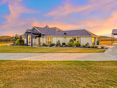 A home in Possum Kingdom Lake