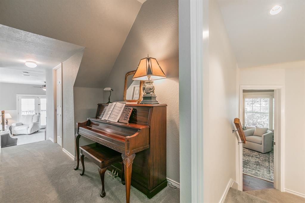 El Lago Estates - Residential