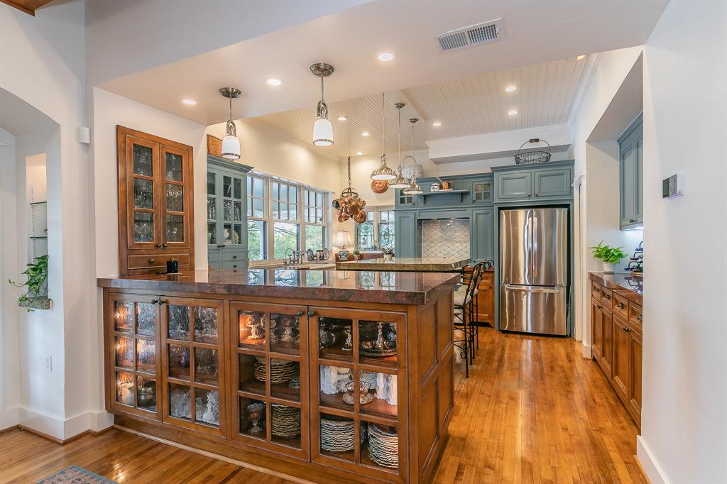 El Lago Estates - Residential