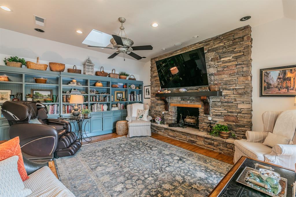 El Lago Estates - Residential