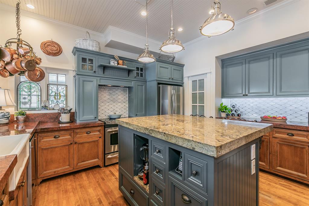 El Lago Estates - Residential