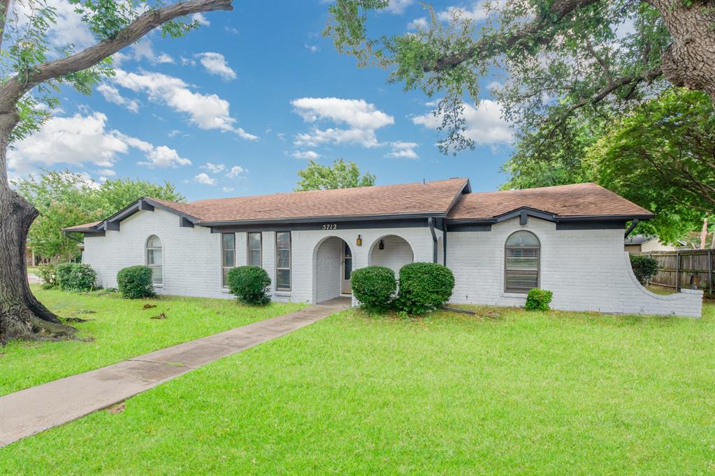 5712 Carolyn Drive