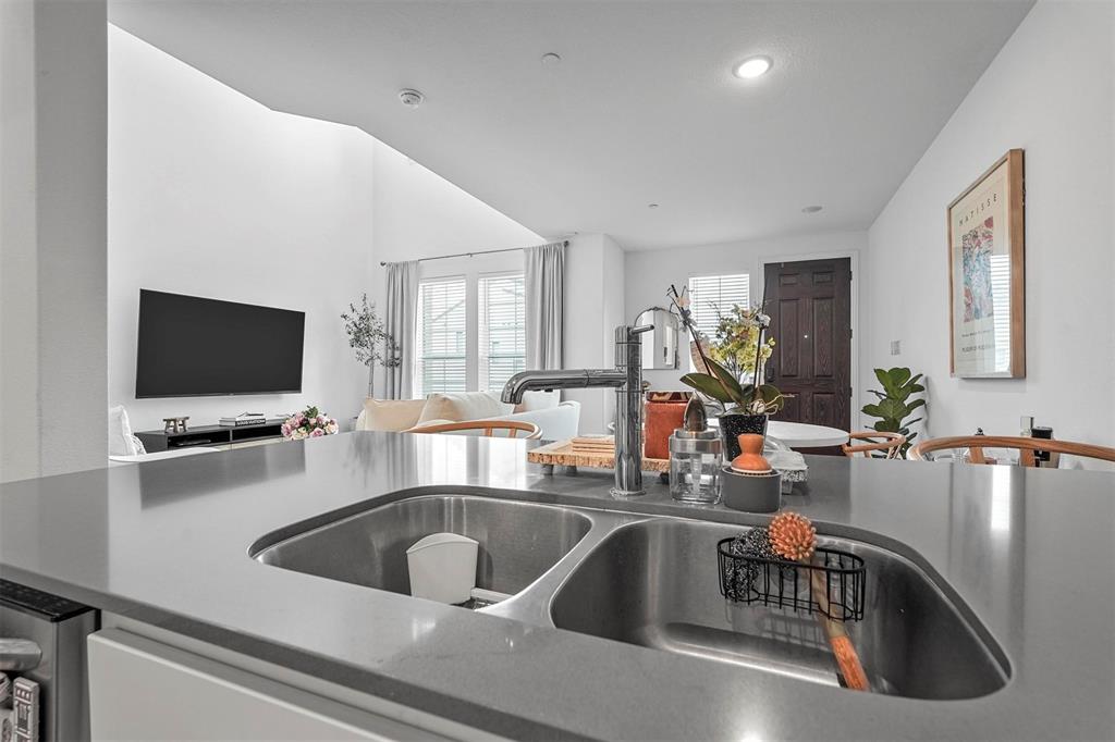 Meridian At Southgate - Residential