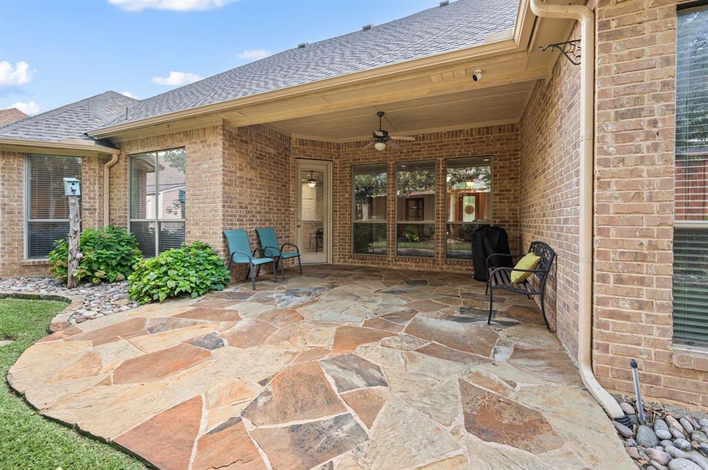 608 Lonesome Dove Trail