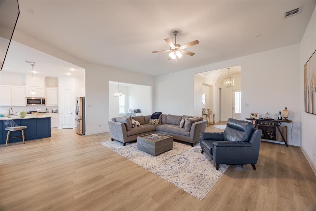 Sheppards Place Ph 2 - Residential