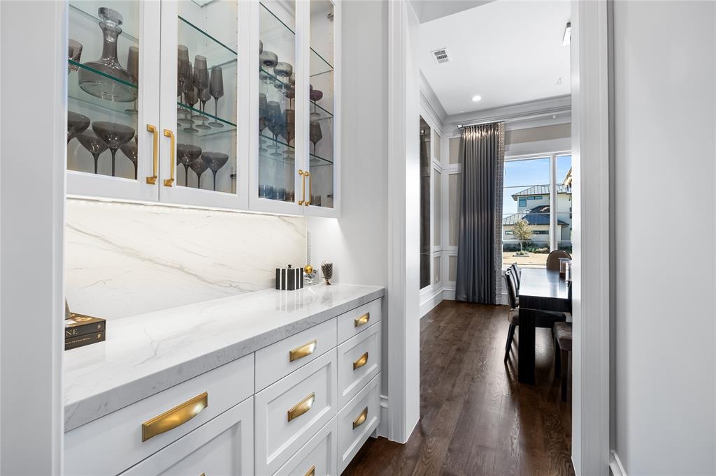 The Hills Of Kingswood - Residential