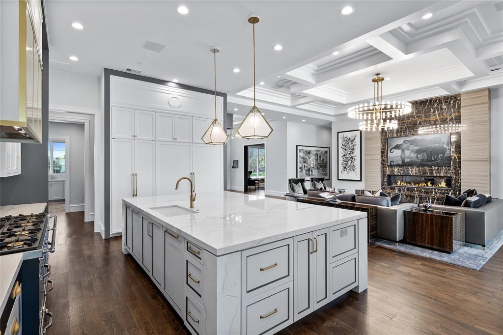 The Hills Of Kingswood - Residential