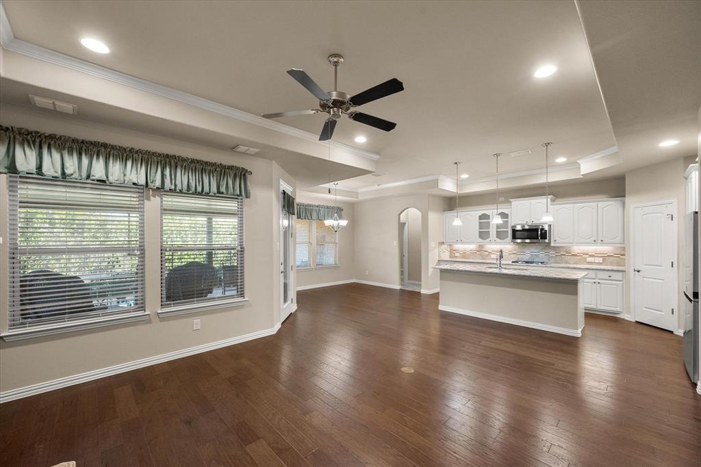 2815 Vista Azul Place 2815