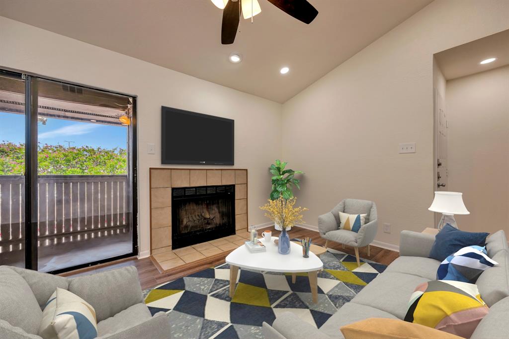 Cloisters Condo The - Residential