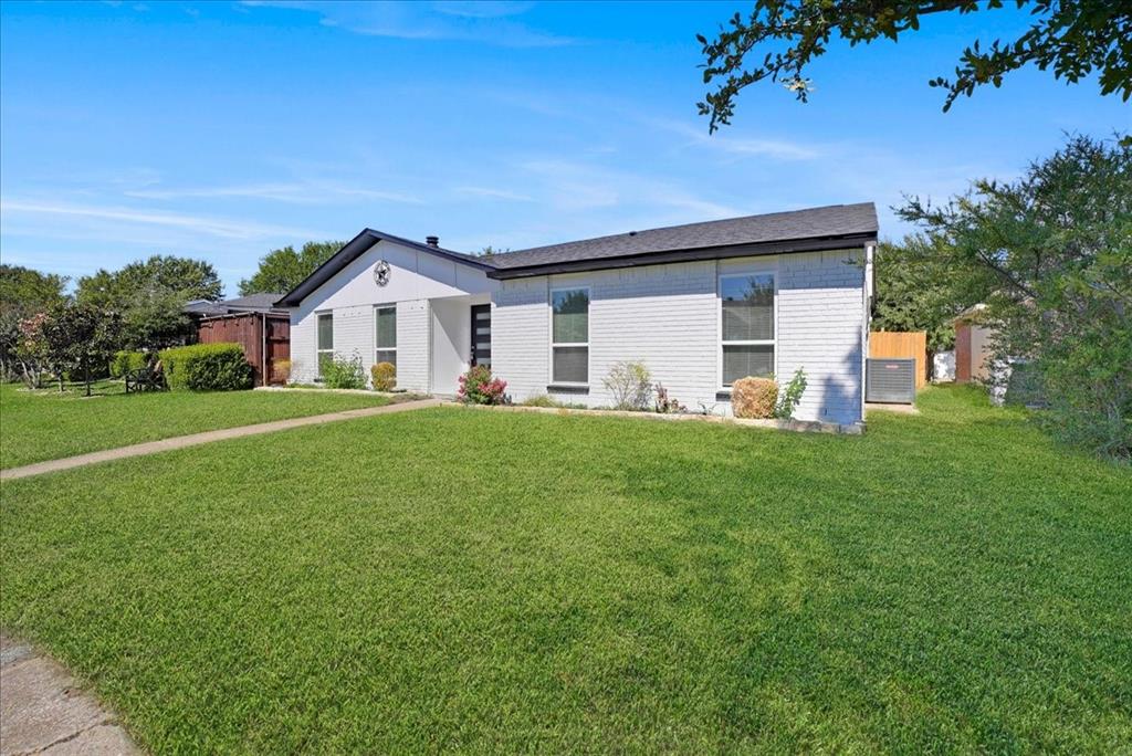 11615 Featherbrook Drive