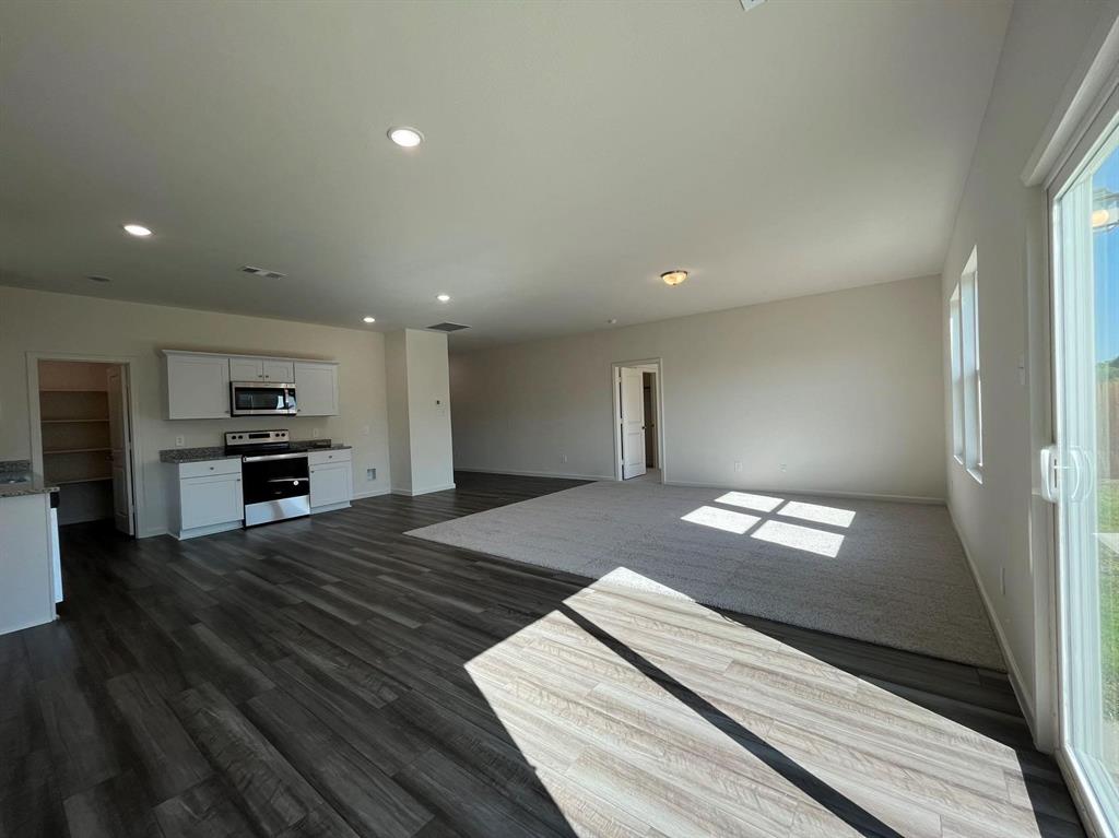 Crestridge Meadows - Residential Lease