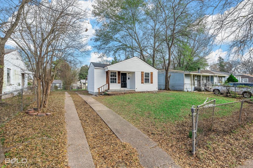 Shreveport, Louisiana 71108, United States, 3 Bedrooms Bedrooms, ,1 BathroomBathrooms,Residential,Pending,23970