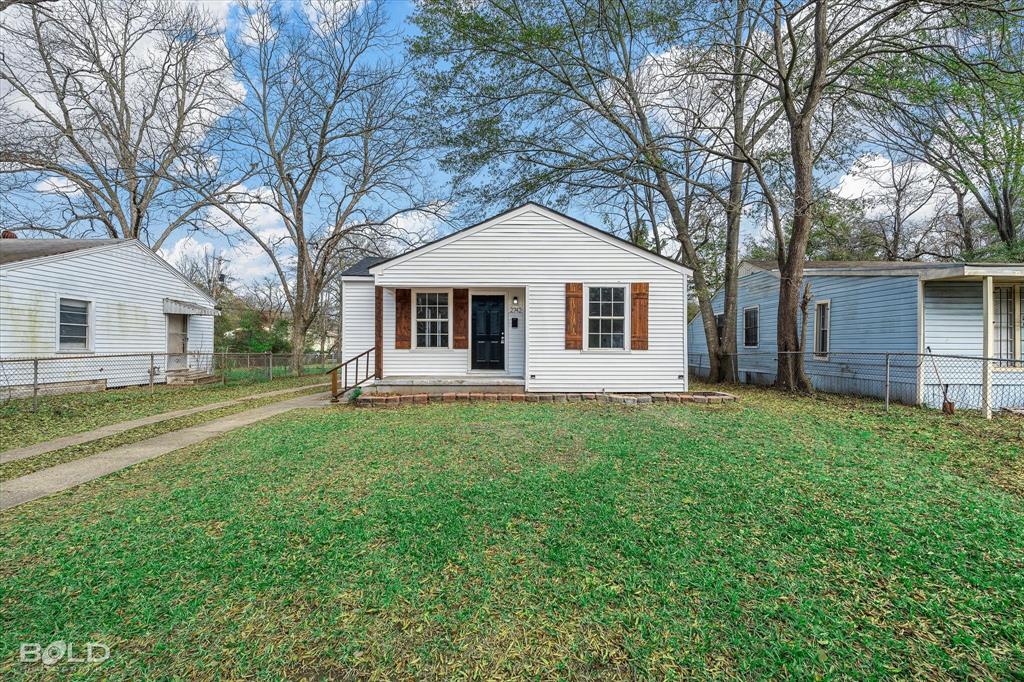 Shreveport, Louisiana 71108, United States, 3 Bedrooms Bedrooms, ,1 BathroomBathrooms,Residential,Pending,23970