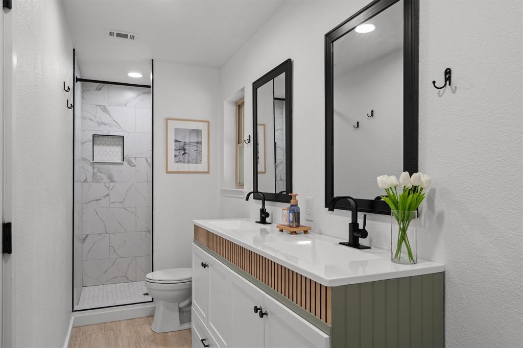 Lakewood Gardens - Residential